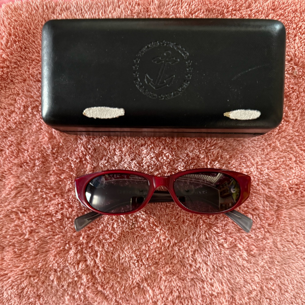 Vintage Tres Noir sunglasses